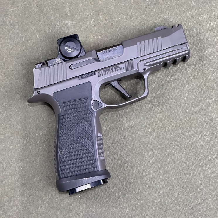 Sig Sauer P365 AXG Legion 9mm - USED